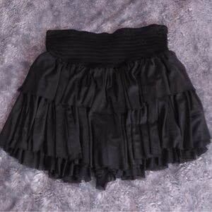 Art Class Black Ruffled Skirt
New haven’t been worn in good condition